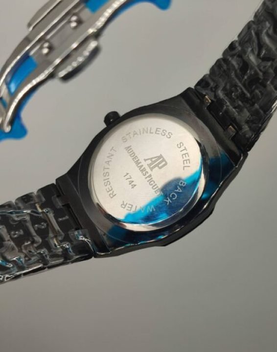 IMG_20250718_145058-1-600x600